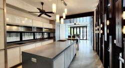 Ocean Drive (D4), Detached #423248031